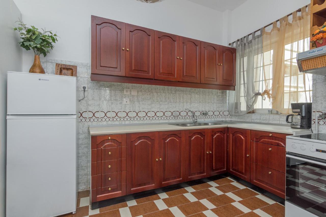 Nice 2Bedroom Apartment In Pagkrati Atenas Exterior foto